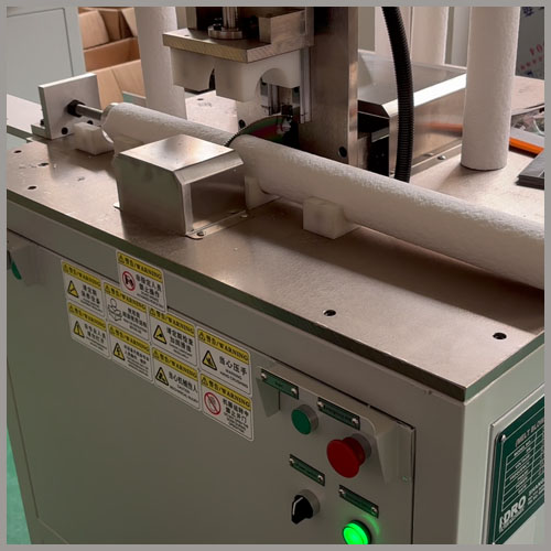 Máquina cortadora de longitud de filtro soplado por fusión